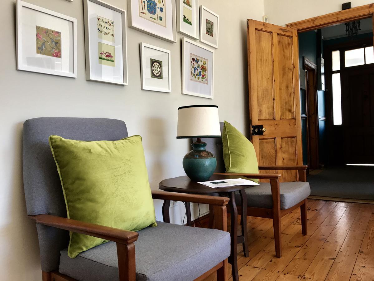 Melville Manor Guest House ヨハネスブルグ エクステリア 写真